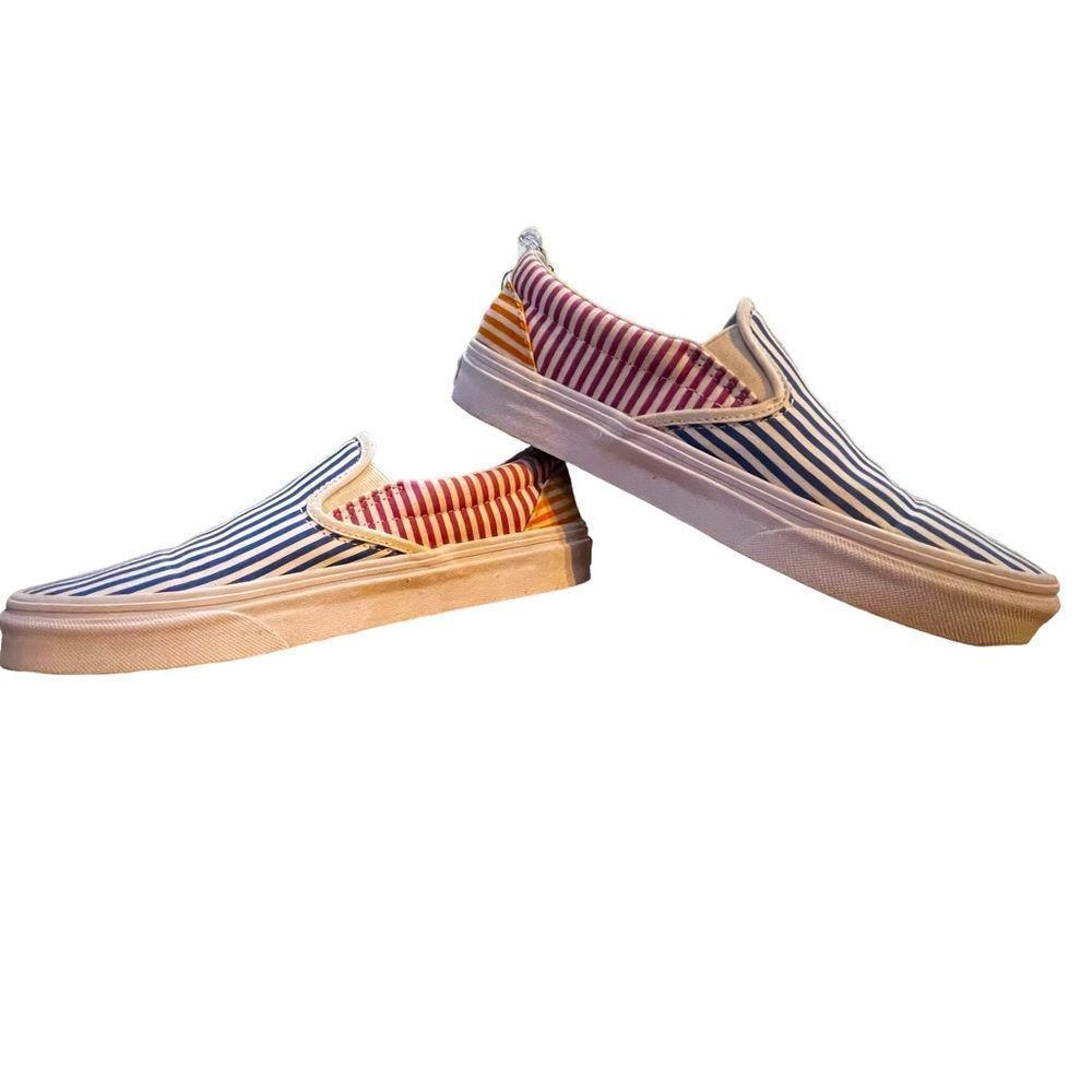 BARELY WORN EUC Vans Slip On Colorblock Stripe S : 8.5 (womens)